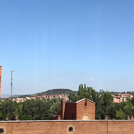 Piso Céntrico Y Luminoso *
